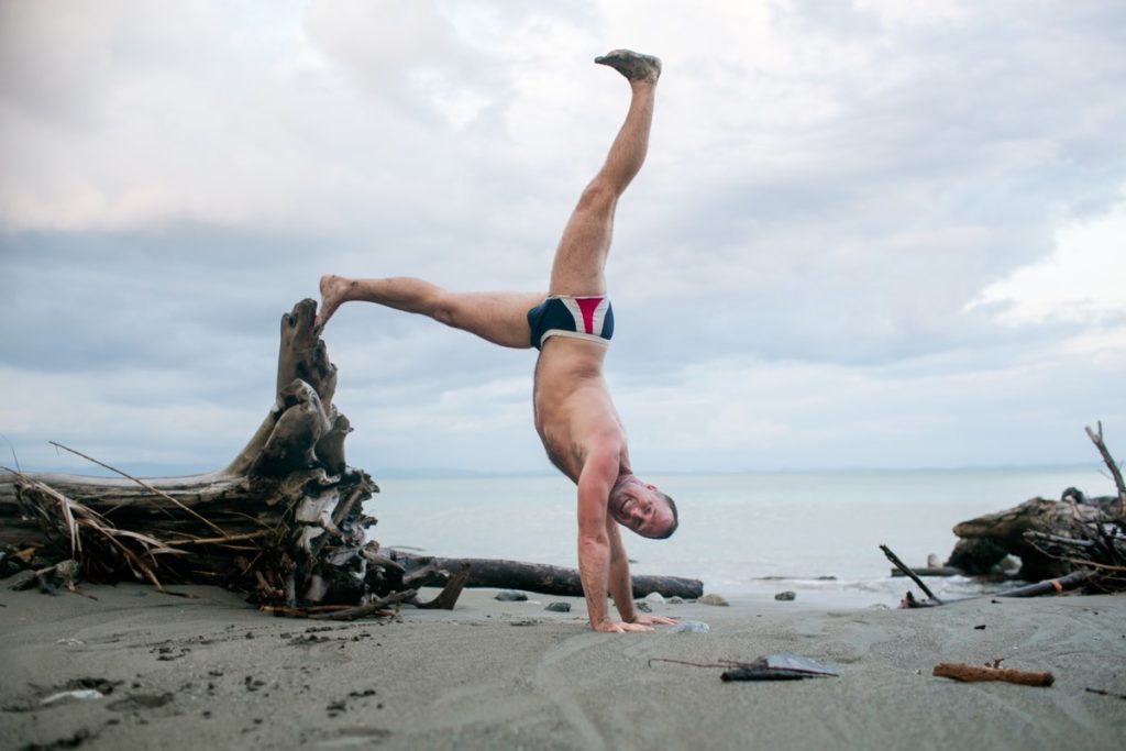 How to master handstand