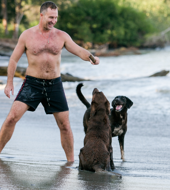 Yogi-Aaron-About-bkgd-5-1_crp